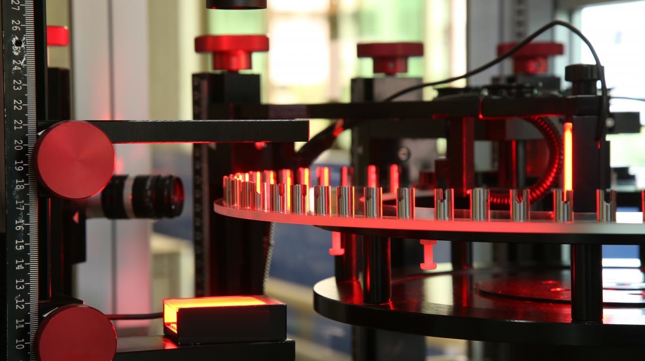 視覺檢測(cè)設(shè)備中，有哪些配件和功能？插圖