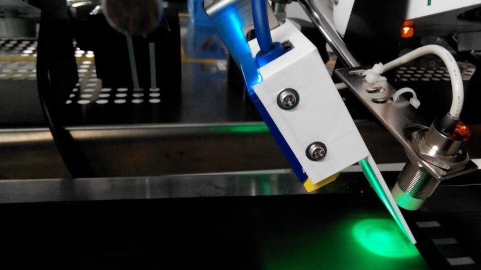 半導(dǎo)體行業(yè)中機(jī)器視覺設(shè)備的應(yīng)用優(yōu)勢插圖 半導(dǎo)體行業(yè)中機(jī)器視覺設(shè)備的應(yīng)用優(yōu)勢-機(jī)器視覺_視覺檢測設(shè)備_3D視覺_缺陷檢測