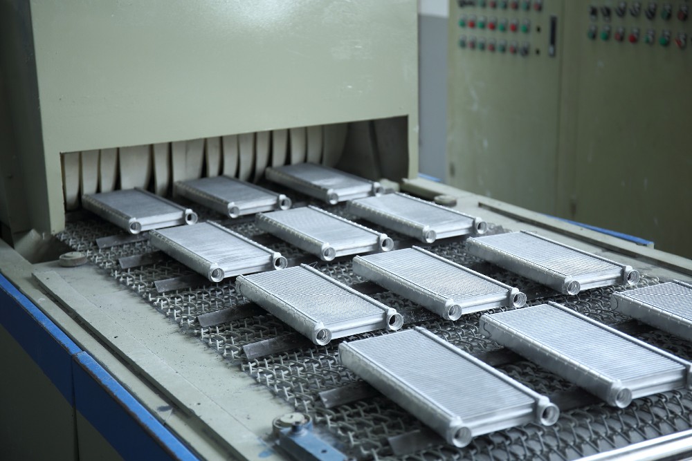 空調(diào)蒸發(fā)器 汽車空調(diào)蒸發(fā)器 汽車管 鋁翅片 電動汽車插圖3 空調(diào)蒸發(fā)器 汽車空調(diào)蒸發(fā)器 汽車管 鋁翅片 電動汽車-機器視覺_視覺檢測設(shè)備_3D視覺_缺陷檢測