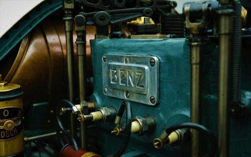 智能交通系統(tǒng)中機(jī)器視覺如何實(shí)現(xiàn)紅綠燈識別 智能交通系統(tǒng)中機(jī)器視覺如何實(shí)現(xiàn)紅綠燈識別