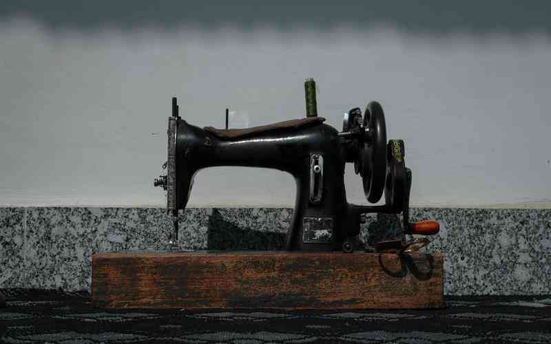 如何選擇合適的硬件設(shè)備來支持機(jī)器視覺算法 如何選擇合適的硬件設(shè)備來支持機(jī)器視覺算法