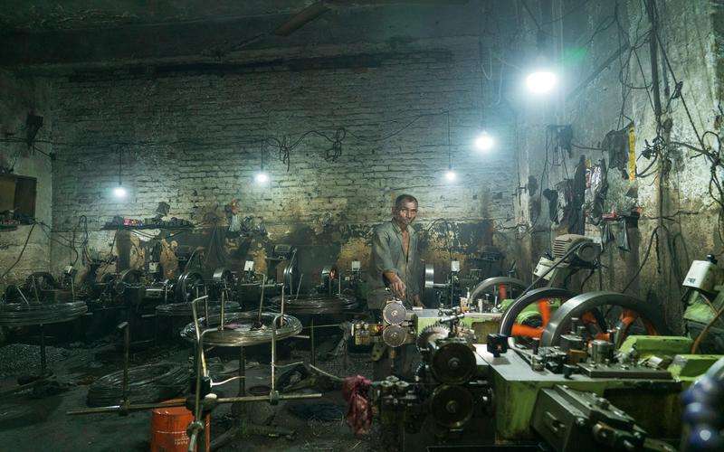 深度學習算法如何處理瑕疵檢測中的噪聲 深度學習算法如何處理瑕疵檢測中的噪聲