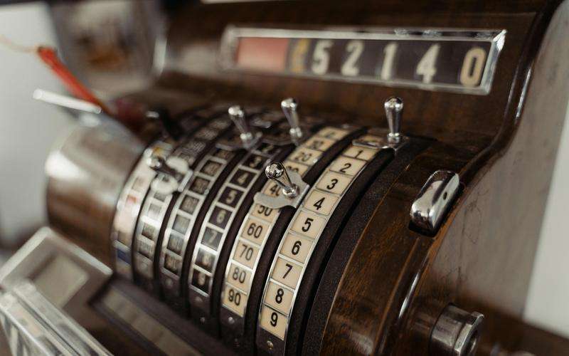 在表面瑕疵檢測中如何應(yīng)對缺陷樣本不均衡問題 在表面瑕疵檢測中如何應(yīng)對缺陷樣本不均衡問題